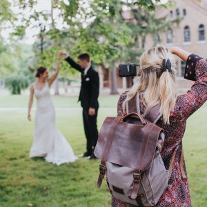 How to Choose a Wedding Photographer
