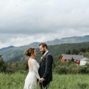 How to Plan a Mountain Wedding